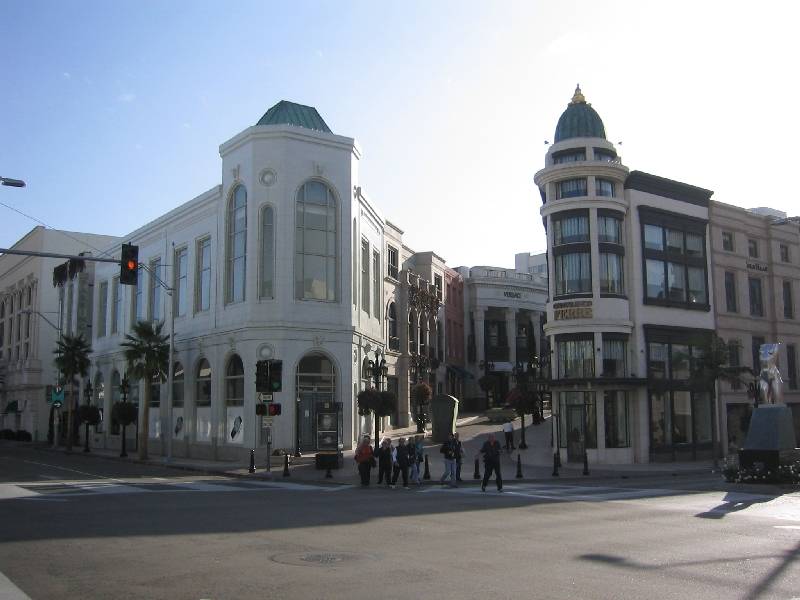 35 Rodeo drive LA